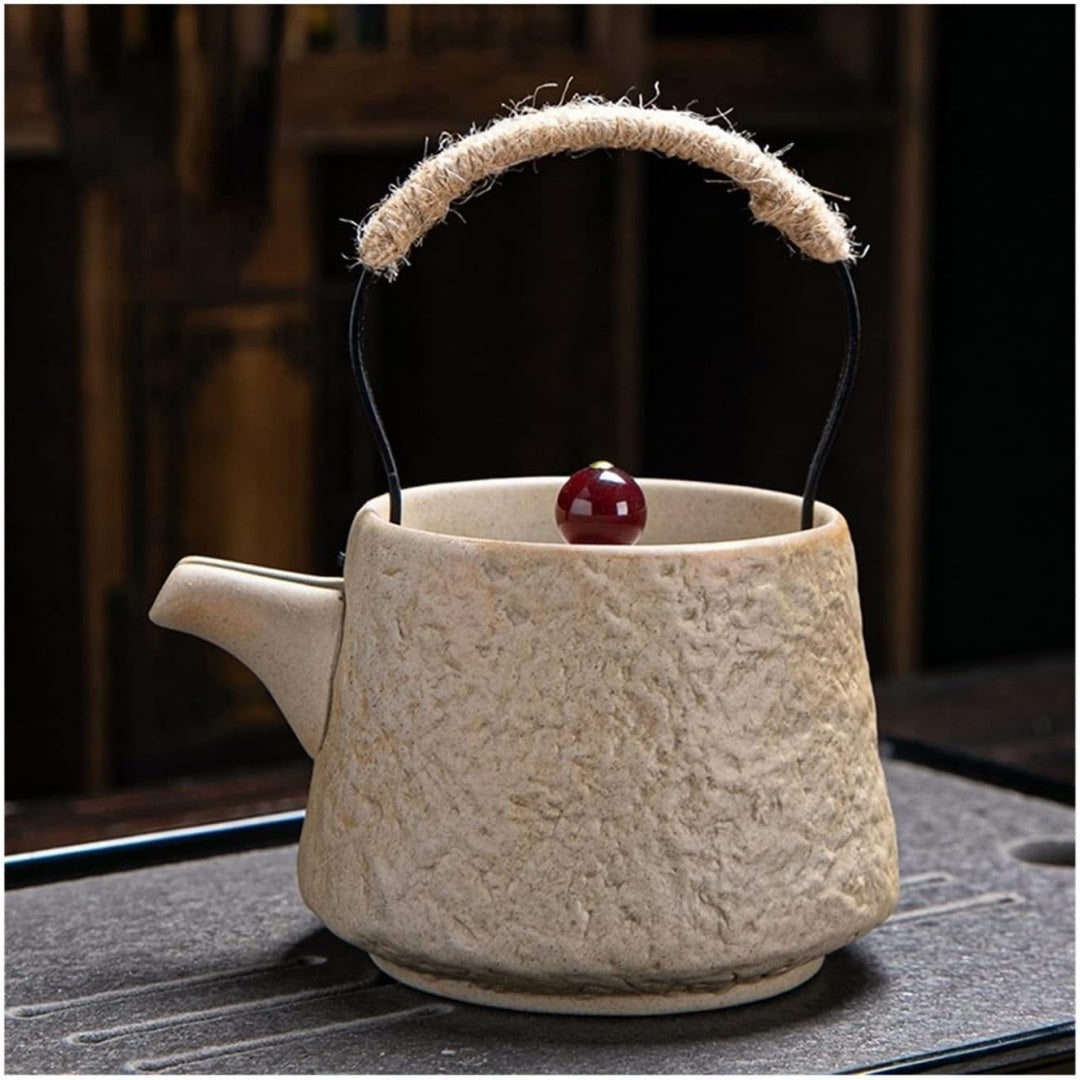 Servizio da te con recipienti abbinati in ceramica